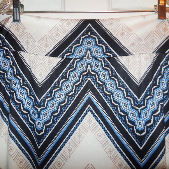 Maxi Skirt A-Line XL blue-white chevron print Stretchy summer - Picture 2 of 2